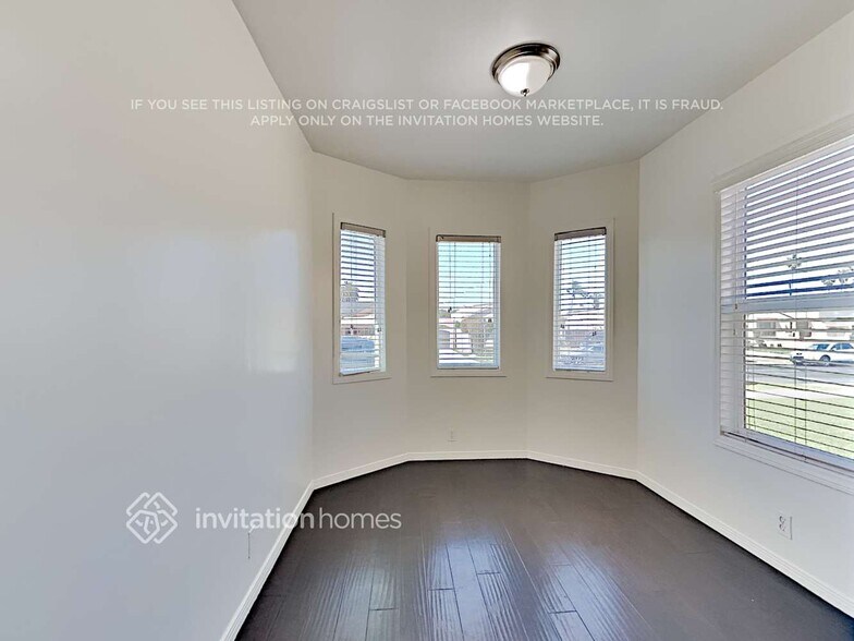 Building Photo - 1838 W 82nd St