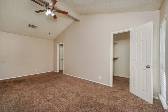 Building Photo - 7534 Rustic Trail