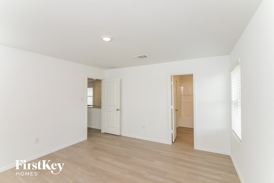 Building Photo - 7946 Serro Medina