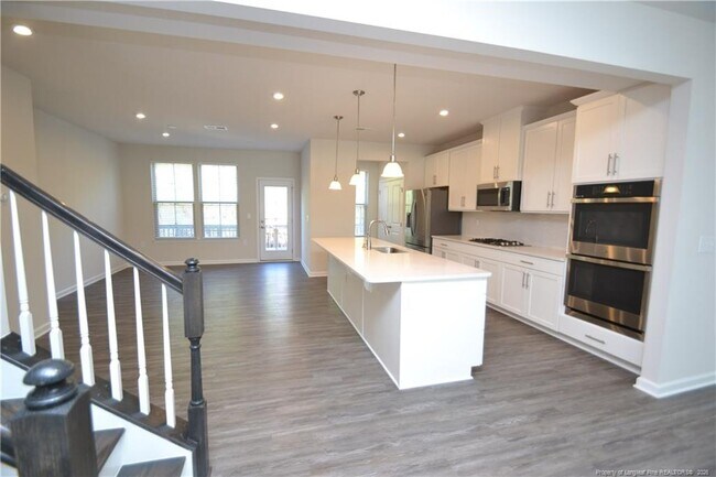 Building Photo - 1248 Channing Park Cir