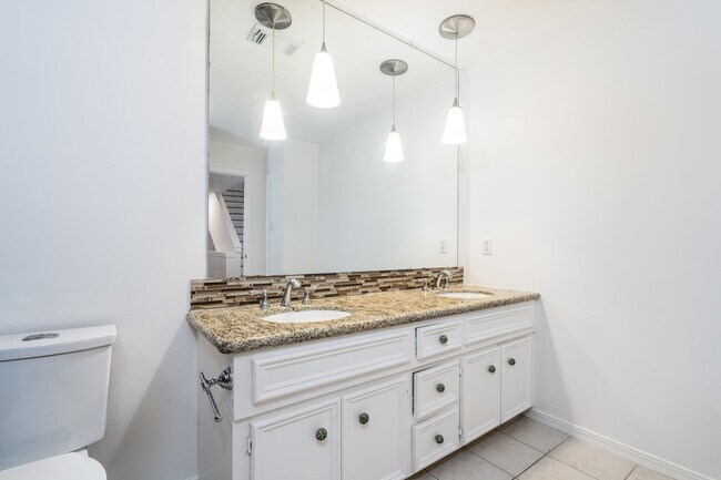 Building Photo - 14207 Vista Mar Cir