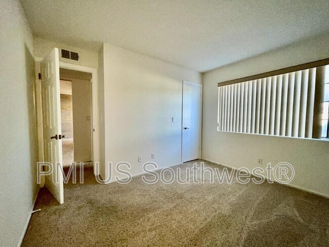 Building Photo - 1190 Ramar Rd