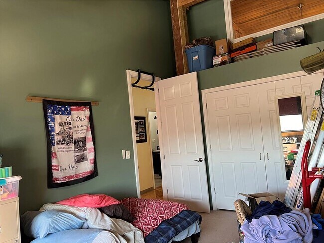 Building Photo - 1117 Douglas Ave