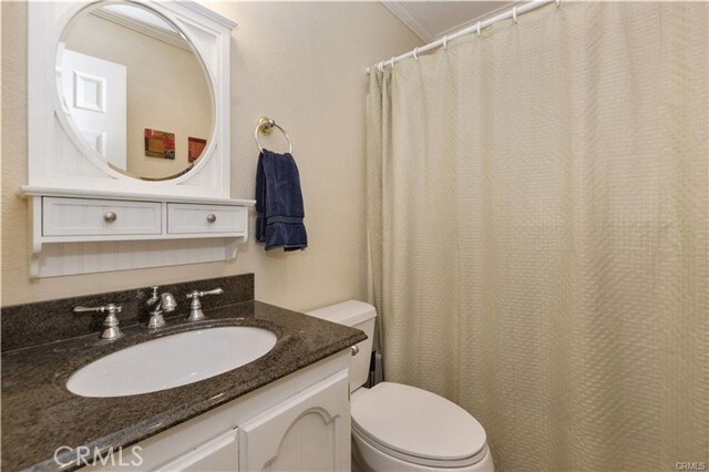 Building Photo - 27875 Rainbow Dr