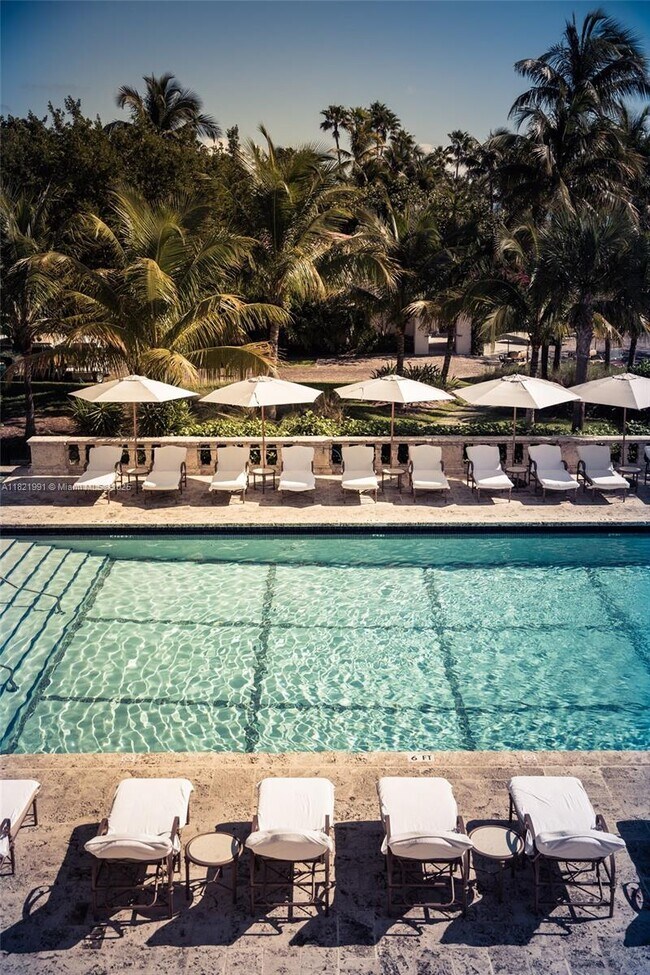 Building Photo - 5242 Fisher Island Dr