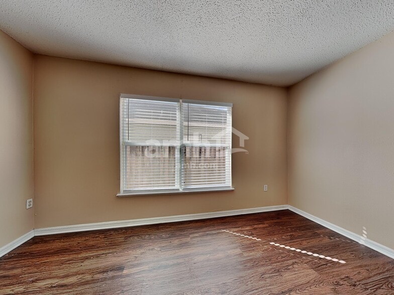 Building Photo - 30131 Rattana Ct