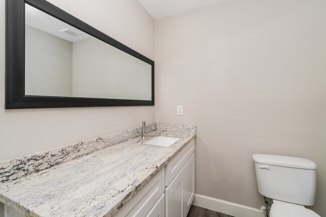 Building Photo - 5100 Goose Creek Dr