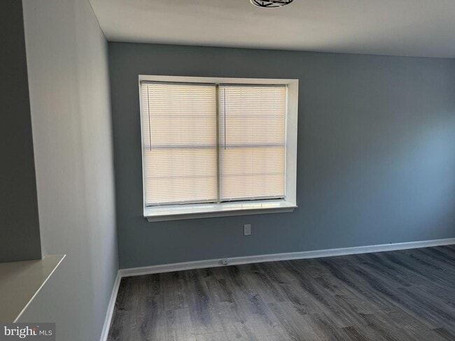 Primary Photo - 1935 Winslow Ct