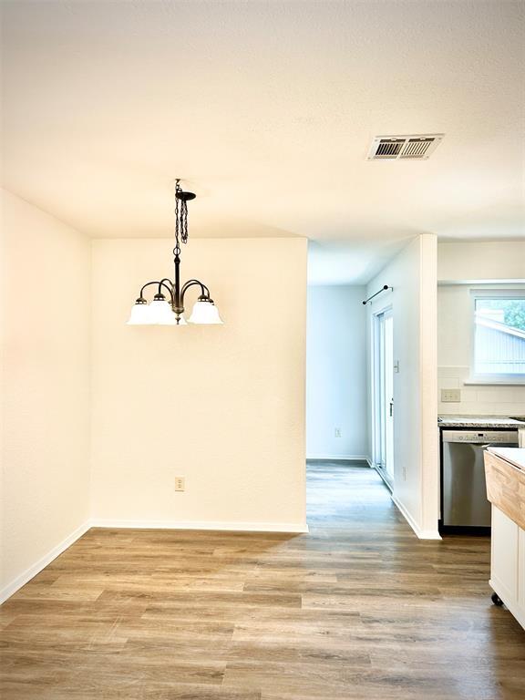 Building Photo - 7604 Chelmsford Dr