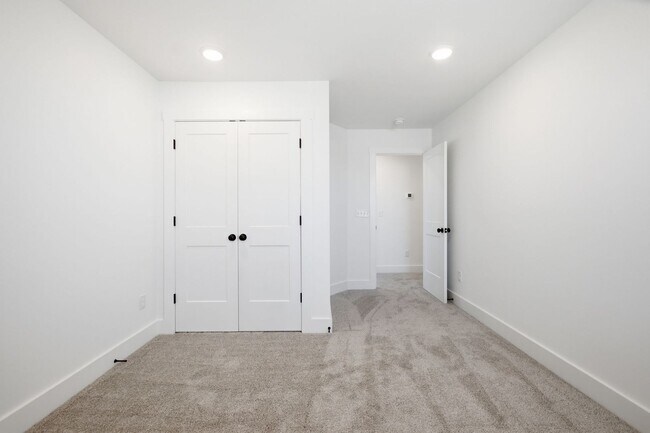 Building Photo - New Construction Home with 4 Bedrooms, 2.5 Baths, 2 Car Garage, Fenced Yard