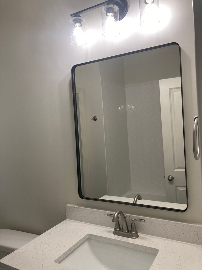 Building Photo - East Longleaf Townhome