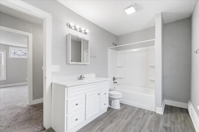 Building Photo - 1218 Brown St