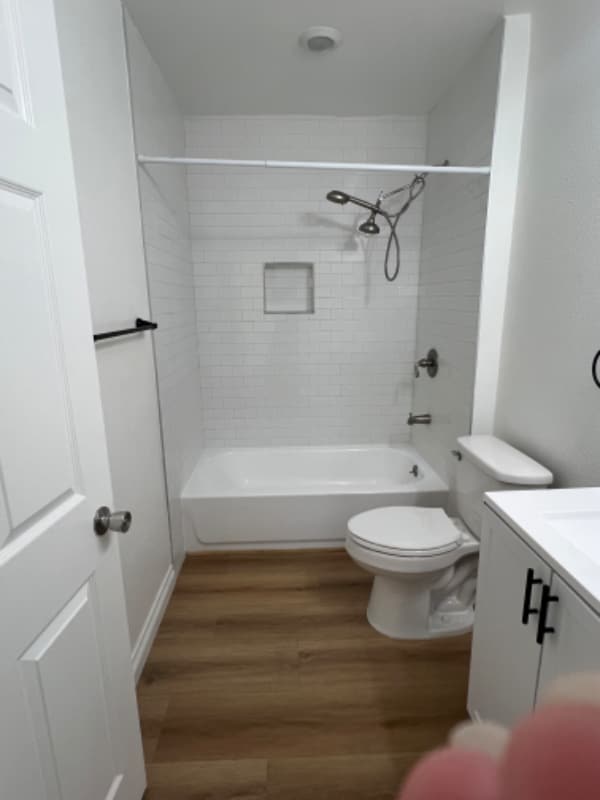 Building Photo - 249 E Graham Ave