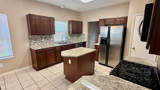 Building Photo - 1602 Stoney Park Dr