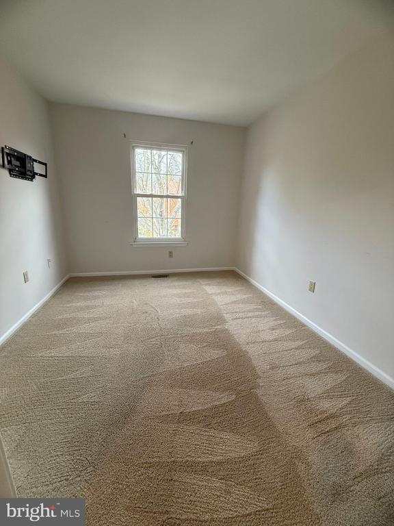 Building Photo - 112 Mulberry Ct