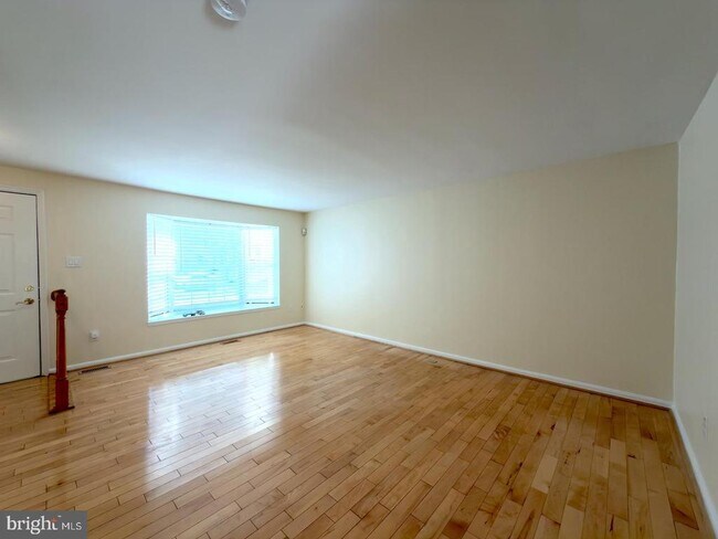 Building Photo - 10509 Smithy Ct