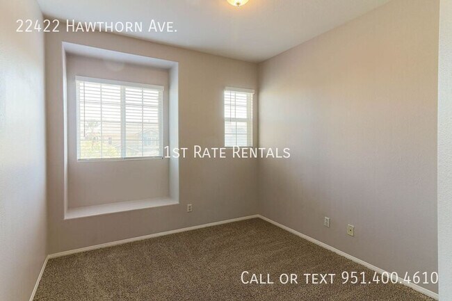 Building Photo - 22422 Hawthorn Ave