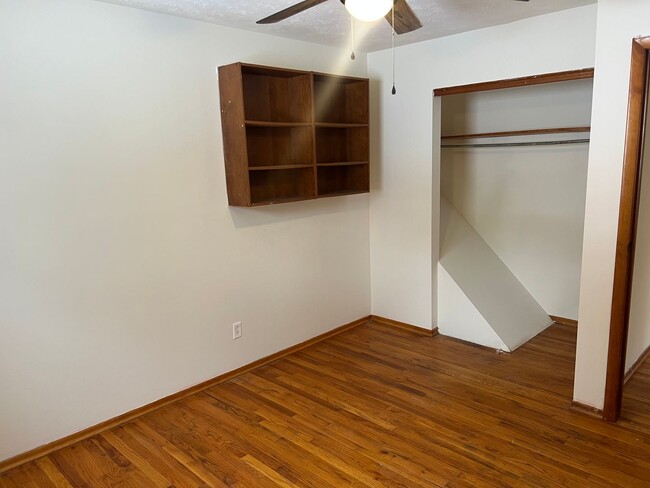 Building Photo - Updated 3-Bed Ranch in Plain Local Schools! Fenced Yard & Jetted Tub