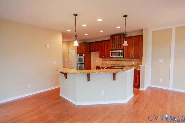 Building Photo - 2910 Murano Way