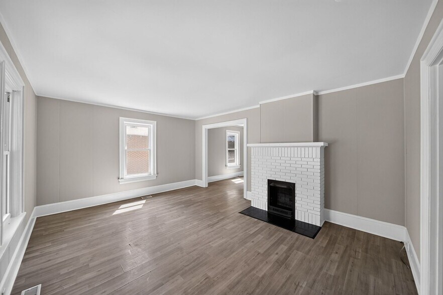 Building Photo - 511 Hammond St