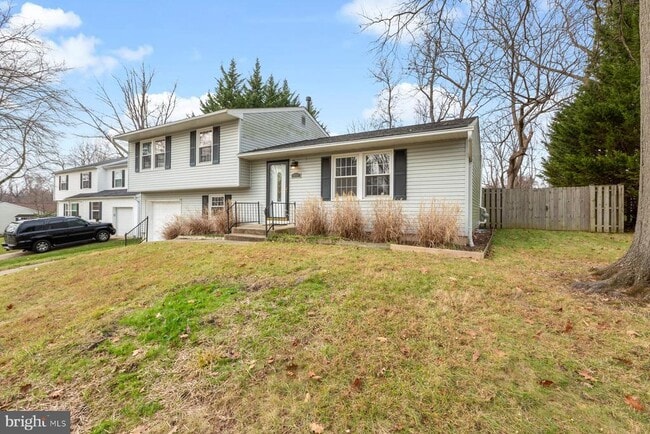 Building Photo - 5650 Sheerock Ct