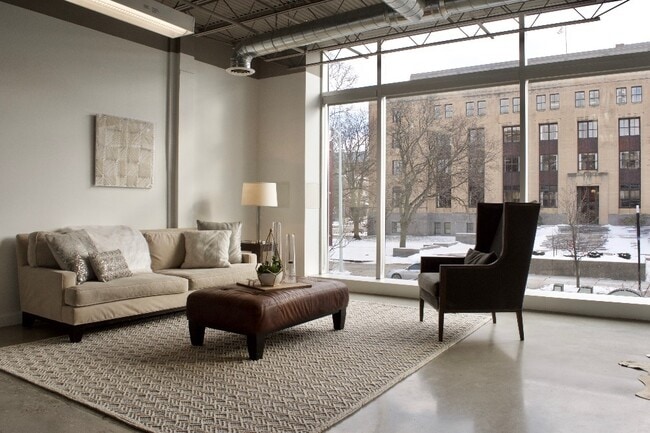 Building Photo - 232 W Michigan Ave