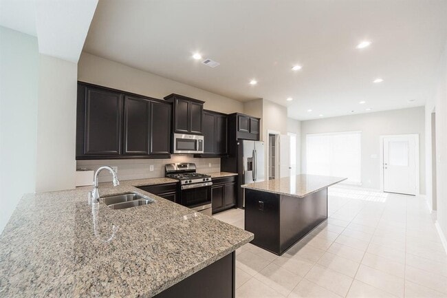 Building Photo - 3003 Hazel Pointe Trail