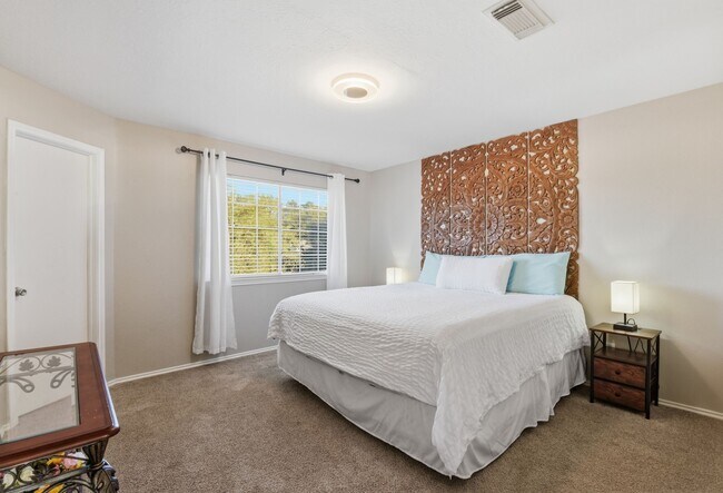 Building Photo - 9519 Maple Green Ln