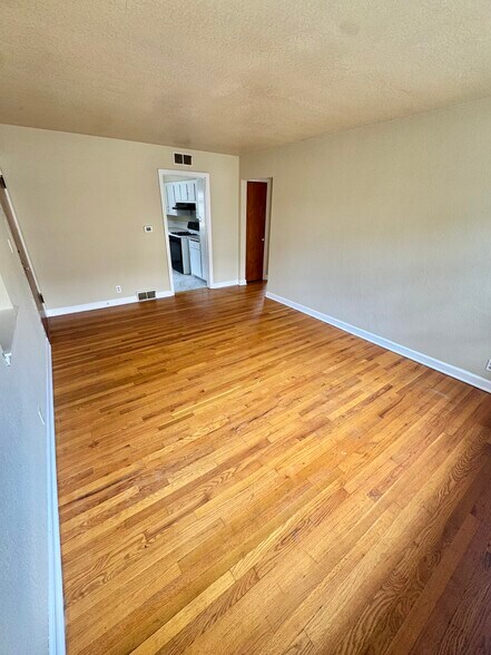 Building Photo - 2921 N 76th St