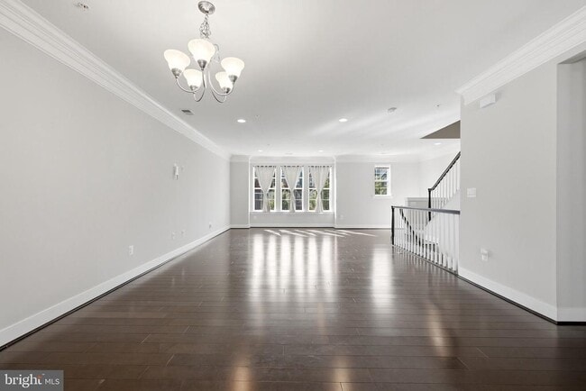 Building Photo - 43976 Vaira Terrace