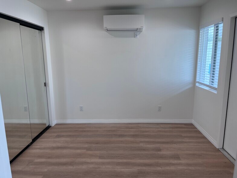 Building Photo - 2128 El Sereno Ave