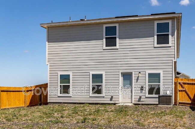 Building Photo - 4139 Trail de Paris