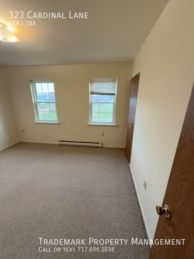 Building Photo - Nice 2 Bedroom Town Home