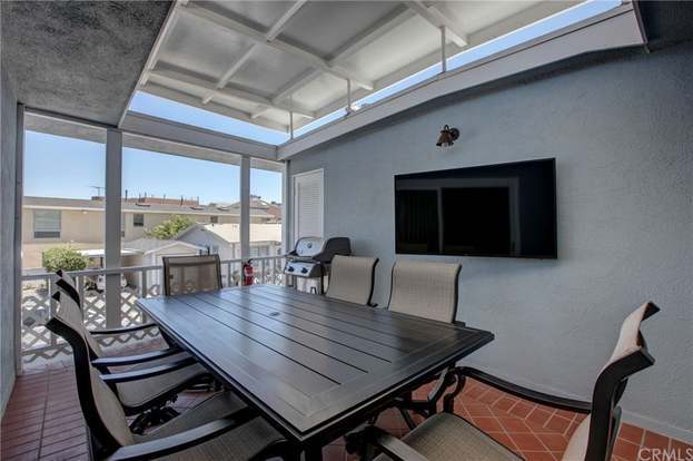 Building Photo - 111 19th St