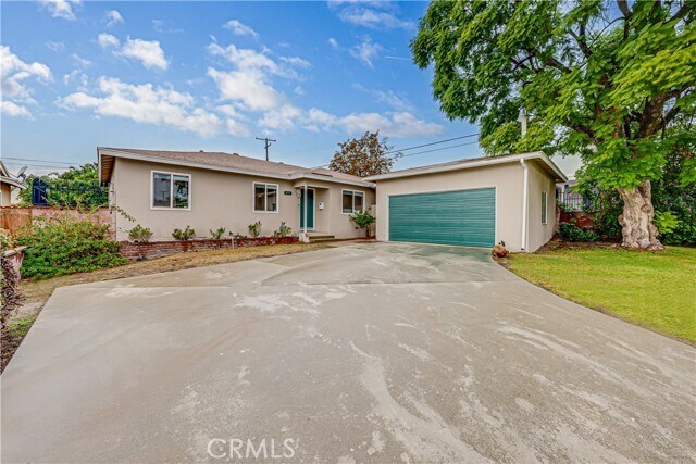 Primary Photo - 895 Altura Way