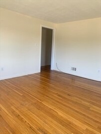 Building Photo - 16 Abington Ave