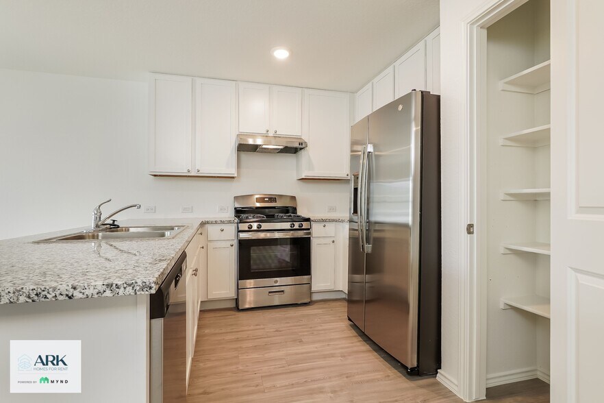 Building Photo - 4126 Southton Tarn