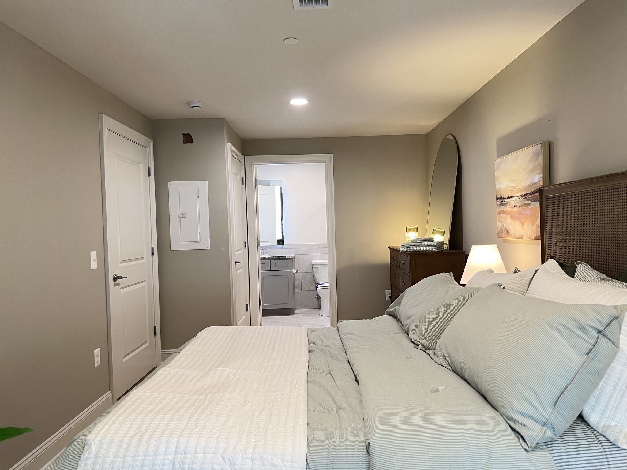 Building Photo - 1801 Market St