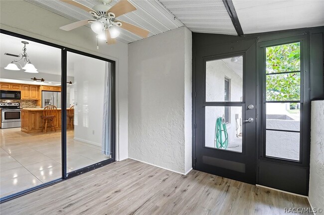 Building Photo - 25 Jamaica St