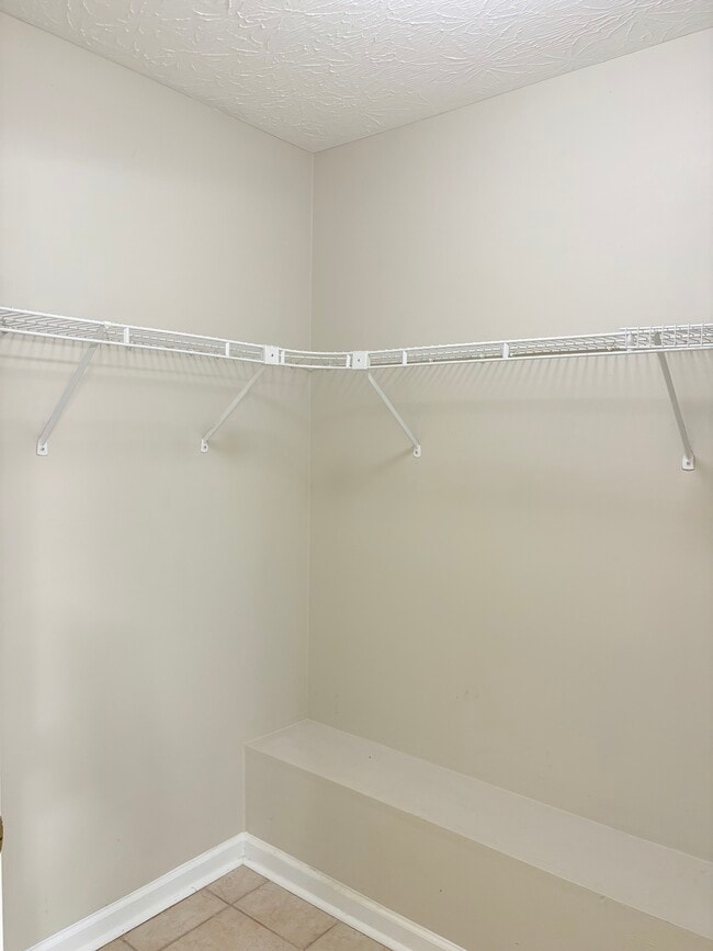 Building Photo - 436 Catalpa Cir