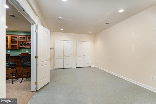 Building Photo - 4203 Talon Dr