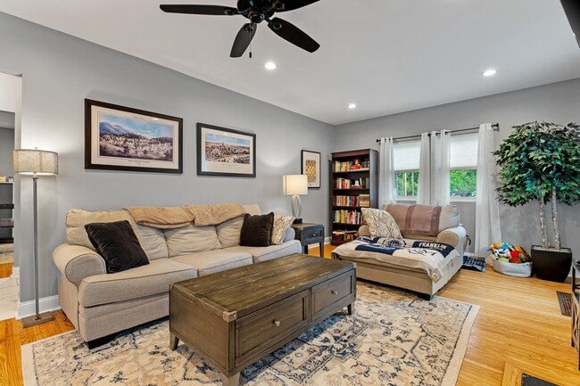 Building Photo - 1328 Enslow Blvd