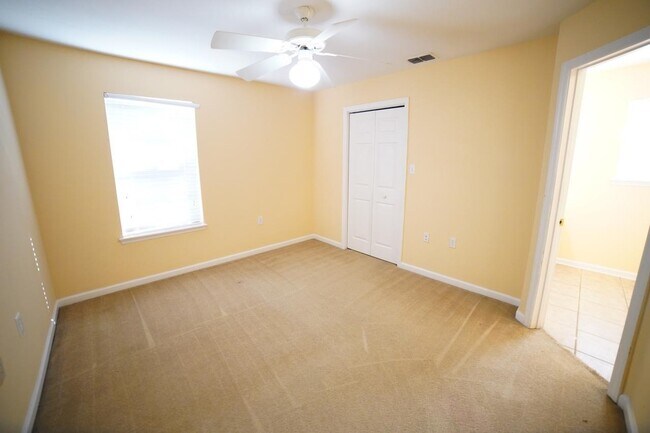 Building Photo - 2738 W Tharpe St
