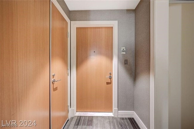 Building Photo - 222 Karen Ave