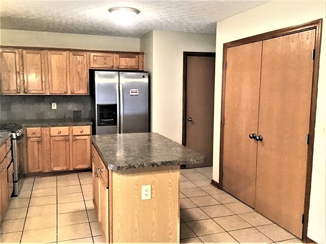 Building Photo - 7624 Harbour Town Dr