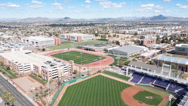 Building Photo - 3Bed/2Bath House 35th Ave/Bethany! NO CREDIT CHECK - RV GATE, NO HOA!