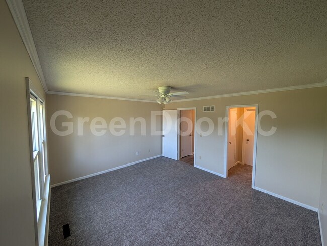 Building Photo - 13843 S Constance Ct