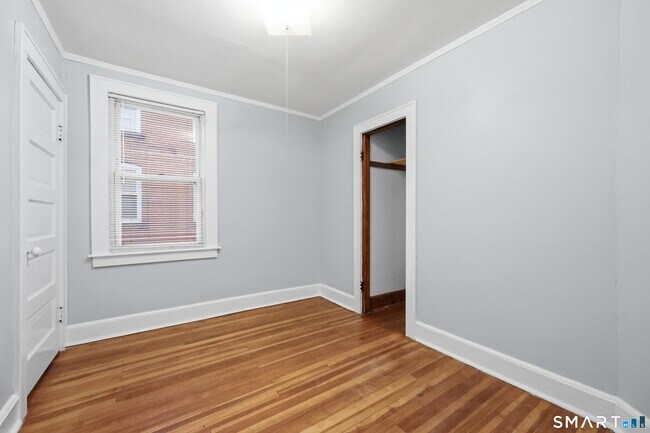 Building Photo - 94 Liberty St