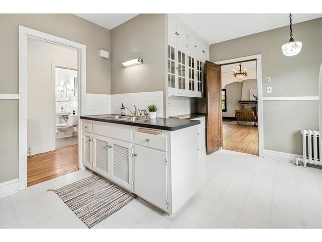 Building Photo - 4948 Lyndale Ave S