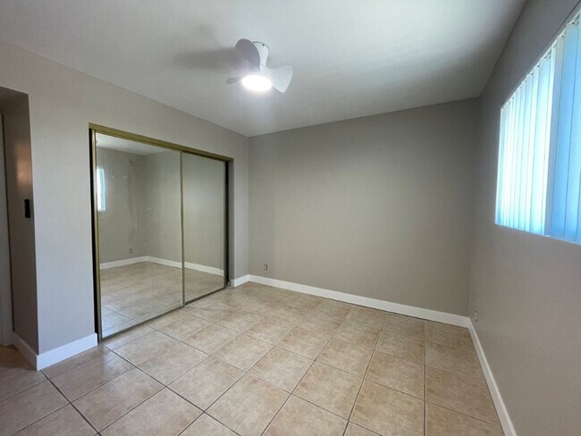 Building Photo - 5634 N 79th Way